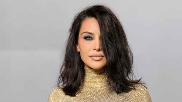 Kim Kardashian Rocks Blue Colored Contacts at 2026 Vanity Fair Oscars Afterparty