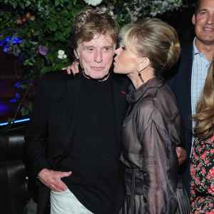 GettyImages-854917108-jane-fonda-robert-redford