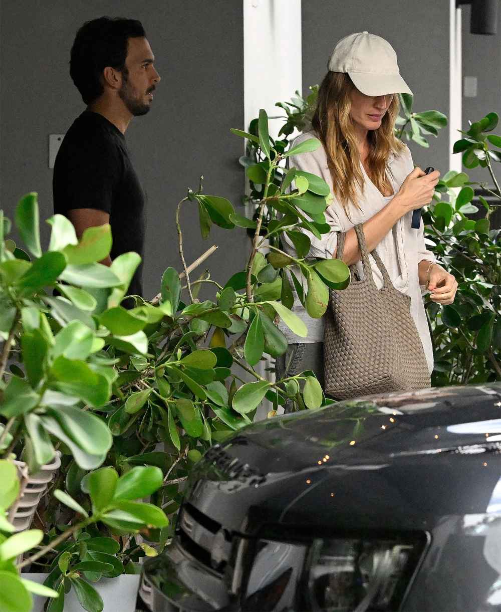 Gisele Bundchen Shows Off Wedding Ring From Joaquim Valente in Sparkling Silver Gown at Miami Event 2