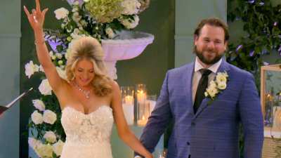 Jordan-and-Amber-Love_Is_Blind_n_S10_E12_00_26_35_21