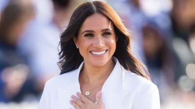 THE HAGUE, NETHERLANDS - APRIL 15: Meghan, Duchess of Sussex attends a reception for friends and family of competitors of the Invictus Games at Nations Home at Zuiderpark on April 15, 2022 in The Hague, Netherlands. (Photo by Samir Hussein/WireImage)