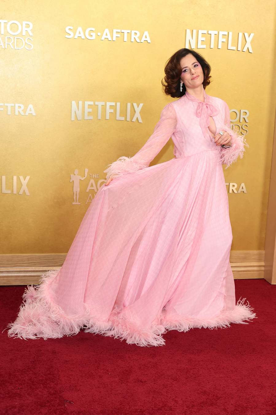 Parker Posey Red Carpet Arrival SAG Screen Actors Guild Awards Actor Awards
