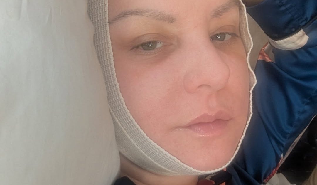 Why Bridesmaids' Wendi McLendon-Covey Skipped Oscars Reunion