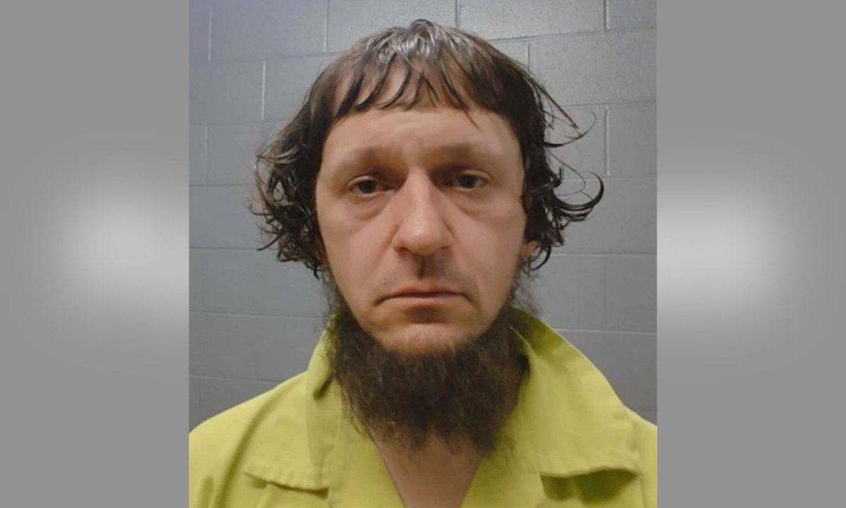 Leader of 'Cult-Like' Amish Community Arrested for Alleged Sexual Abuse and Forced Labor