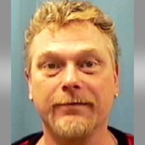 Comedian Drives Thousands of Miles to Kill Ex-Wife Following Terminal Cancer Diagnosis