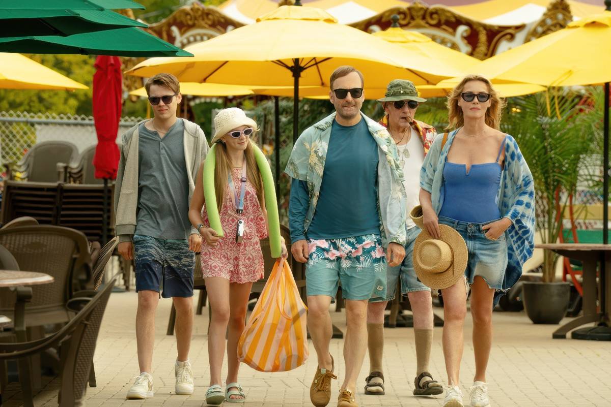 Gage Munroe, Paisley Cadorath, Bob Odenkirk, Christopher Lloyd and Connie Nielsen in Nobody 2