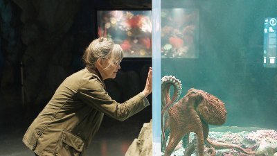 Sally Field and an octopus in Remarkably Bright Creatures