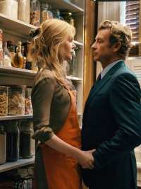 Nicole Kidman and Simon Baker in Scarpetta