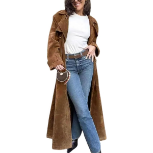 Sofia Vergara&rsquo;s Polished Trench Coat Is a Must-Have for Spring