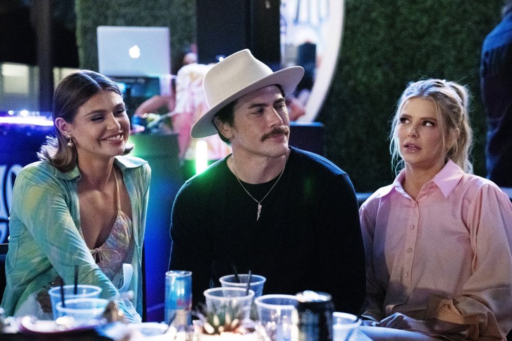 How Amanda Batula and West Wilson Shocking Summer House Romance Compares to Scandoval