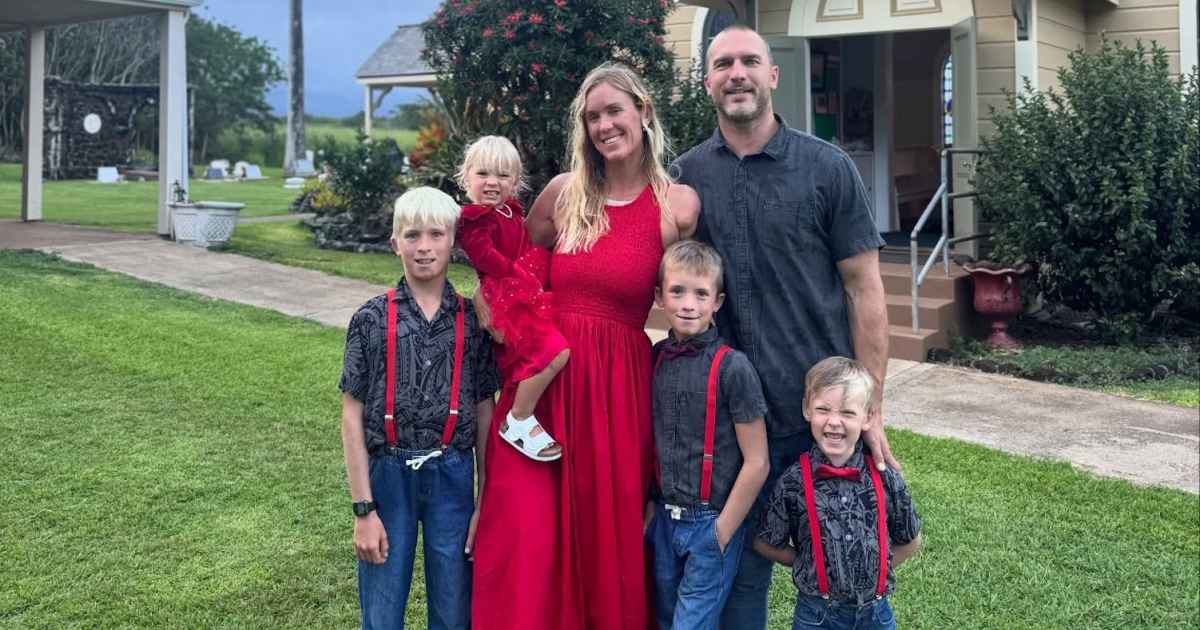 Surfer Bethany Hamilton and Husband Adam Dirks Disagree About Having a 5th Baby: ‘Praying Over That’ Surfer Bethany Hamilton and Husband Adam Dirks Disagree About Having a 5th Baby: ‘Praying Over That’