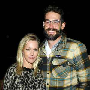 Feature Jennie Garth Learned Husband Dave Abrams Was Filing for Divorce Through TMZ Article
