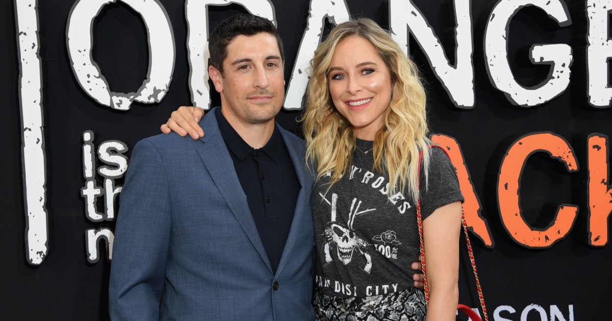 Celebrity Splits of 2026: Jason Biggs and Jenny Mollen, More Stars Who Broke Up This Year Celebrity Splits of 2026: Jason Biggs and Jenny Mollen, More Stars Who Broke Up This Year