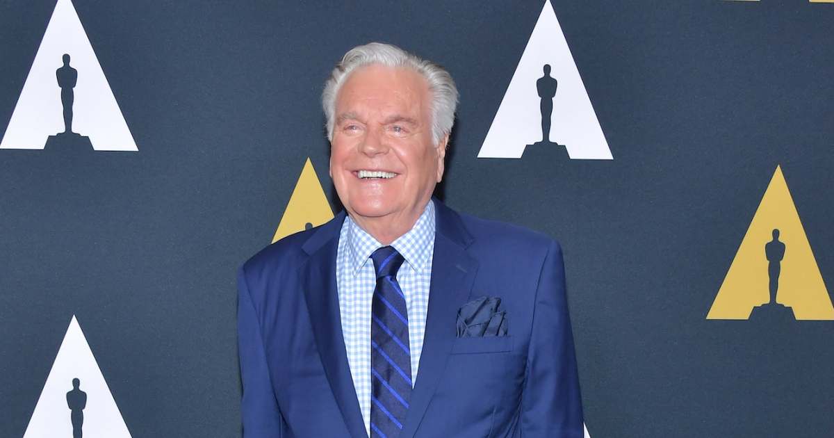 Robert Wagner, 96, Shares Rare Photo With Son-in-Law Barry Watson and Granddaughter Clover
