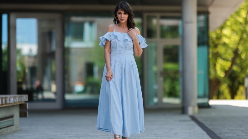 19 Loose, Breezy Dresses That Channel Mediterranean Vibes 19 Loose, Breezy Dresses That Channel Mediterranean Vibes