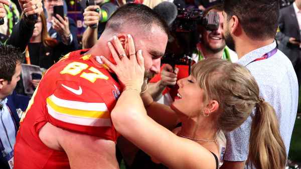 GettyImages-2004213037 Travis Kelce Taylor Swift 2024