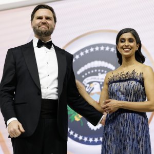 GettyImages-2195007164 JD Vance Says WHCD Shooting Was Tougher on Pregnant Wife