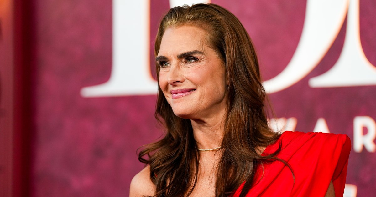 مصل الرموش المفضل لدى Brooke Shields معروض للبيع بشكل نادر في أمازون