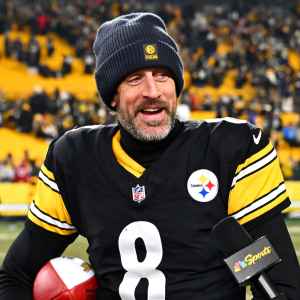 Aaron Rodgers Skips Steelers Minicamp Amid Questions About His NFL Future