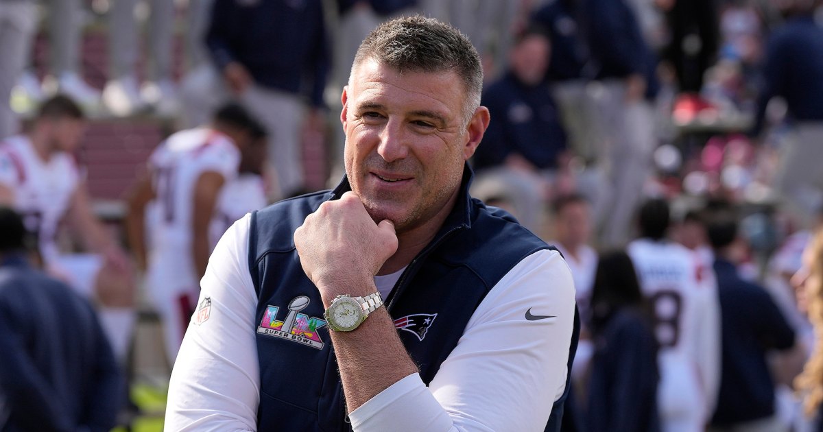 Patriots Say Things Have Been ‘Business as Usual’ With Mike Vrabel Amid Dianna Russini Controversy Patriots Say Things Have Been ‘Business as Usual’ With Mike Vrabel Amid Dianna Russini Controversy