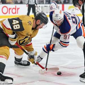 Hockey Fan Went Into Labor Gave Birth Inside Arena at Edmonton Oilers Game