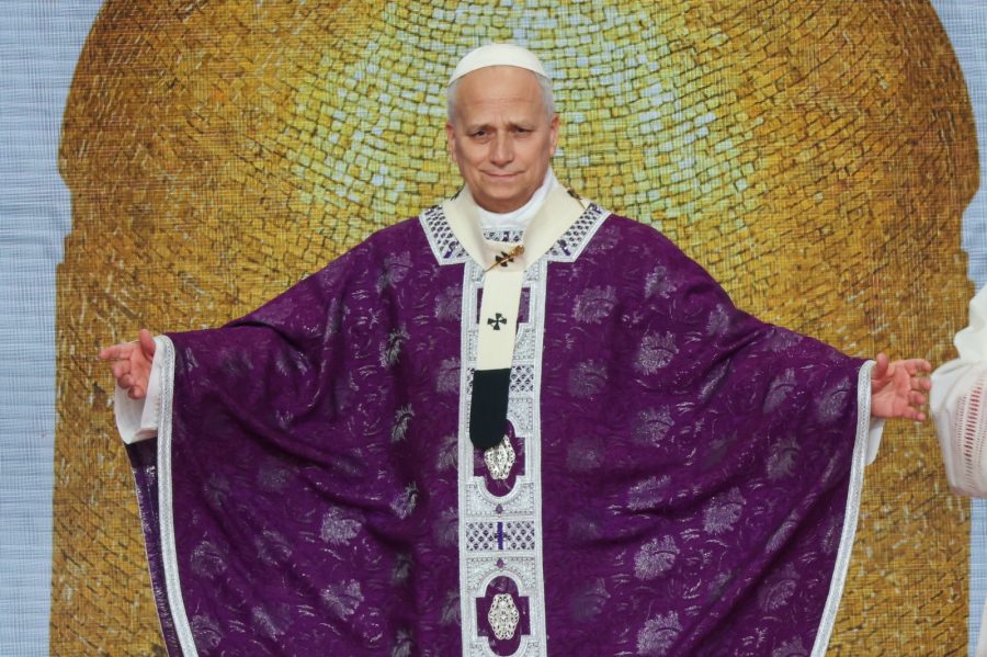 GettyImages-2268793020 JD Vance Responds to President Trump Pope Leo XIVs Feud