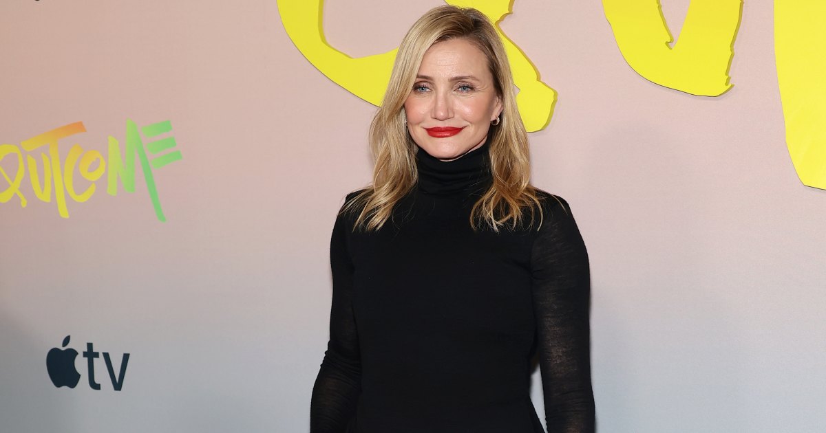 Cameron Diaz Wears the Rich-Girl Sneakers Shoppers Can Happily Walk 17,000 Steps In Cameron Diaz Wears the Rich-Girl Sneakers Shoppers Can Happily Walk 17,000 Steps In