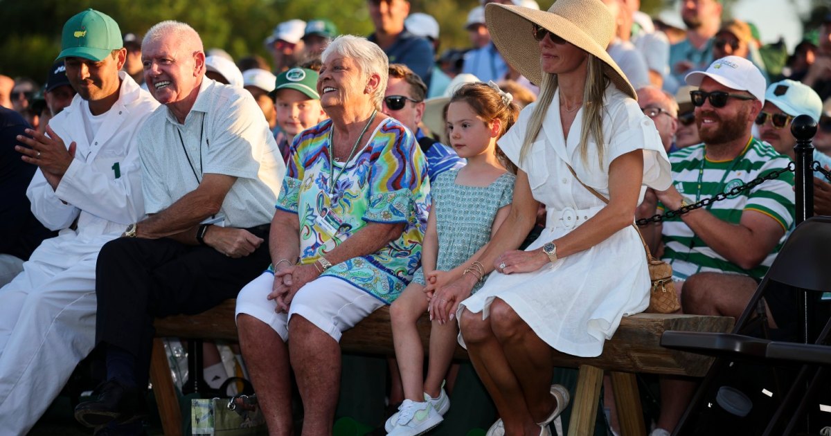 Rory McIlroy’s Mom Goes Viral With Custom Purse Featuring Son’s Grand Slam Headline Rory McIlroy’s Mom Goes Viral With Custom Purse Featuring Son’s Grand Slam Headline