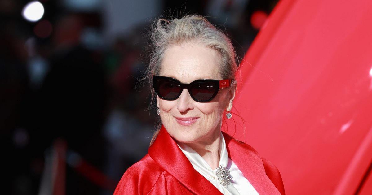 Meryl Streep’s Luxe-Looking Slip-On Shoes Are Making Us Reconsider Sneakers This Spring
