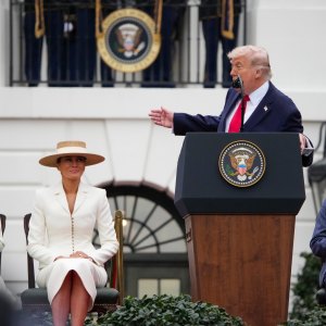 GettyImages-2273559614-donald-trump-melania