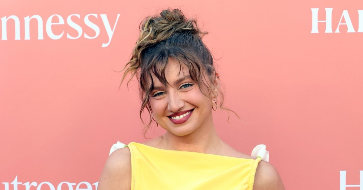 Influencer Anna Sitar Jokes About Live Streaming Her Upcoming Wedding: ‘I Need All My Friends There’