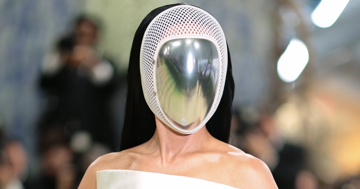 Katy Perry Channels Space Vibes While Hiding Face Behind Futuristic Mask at the 2026 Met Gala
