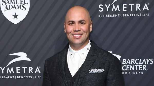 GettyImages-886612628 Carlos Beltran Drew Fake Hair on His Head 10 Years Ago