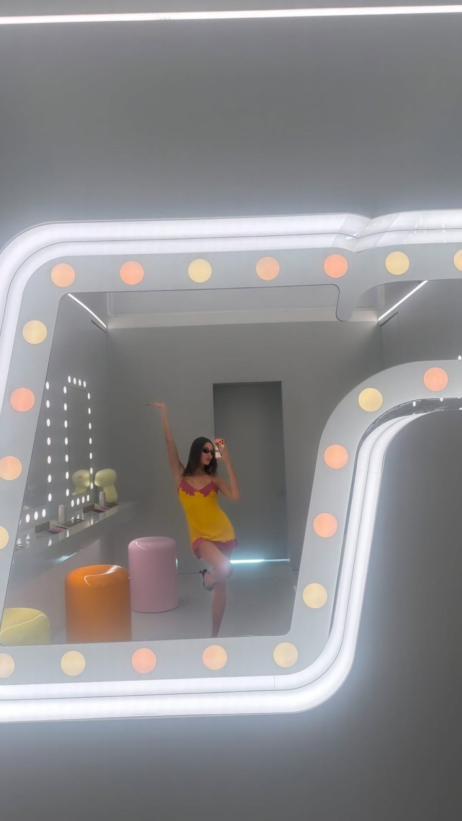 Hailey-Bieber_3873273066260415673