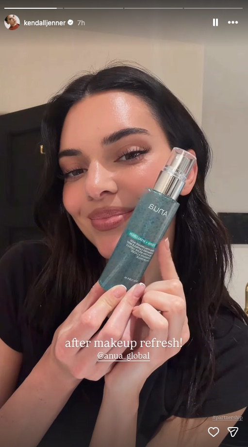 Kendall Jenner Spray