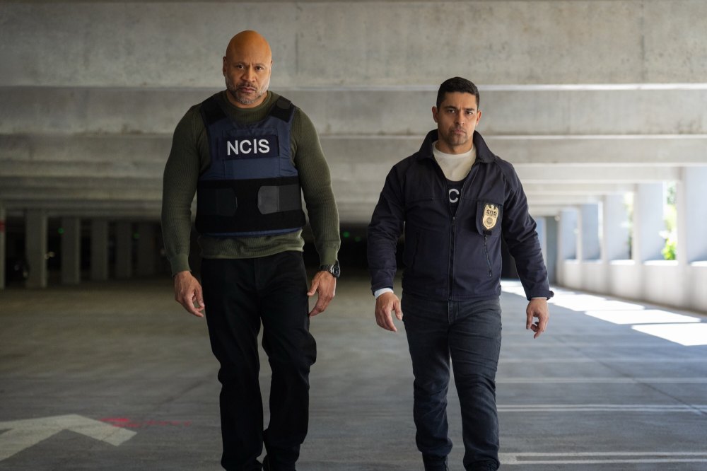 NCIS Cast Call LL Cool J An Assassin op set preview van zijn tweedelige cameo voorafgaand aan New York Spin-off Wilmer Valderrama