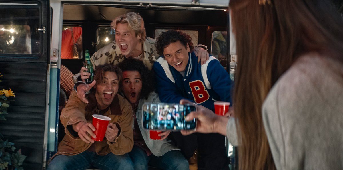 Which 'Off Campus' Couples Ended Up Together? Book Order Explained