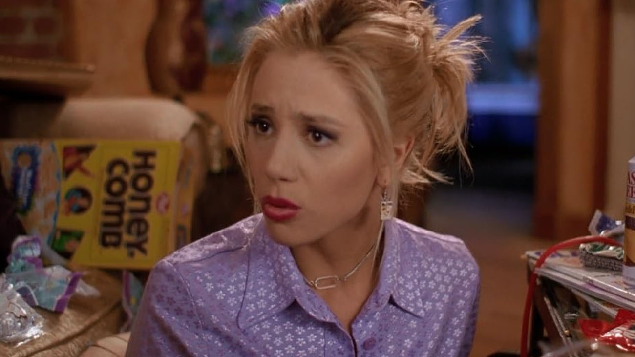 Mira Sorvino in Romy And Michele’s High School Reunion