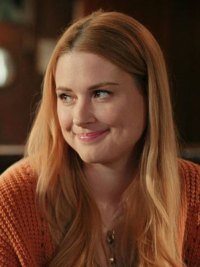 Alexandra Breckenridge in Virgin River