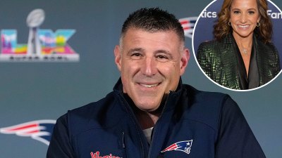 Vrabel-Gets-Standing-Ovation-Amid-Drama