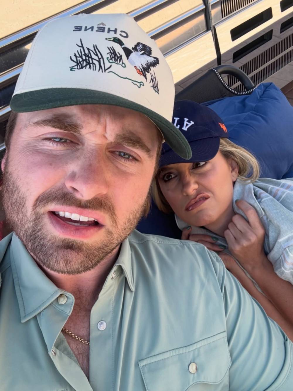 Who Is Lainey Wilson Engaged To What You Need To Know About Her Boyfriend Devlin Duck Hodges Club Country
