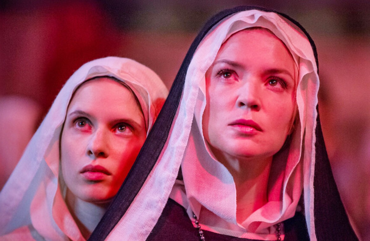 Daphné Patakia and Virginie Efira in Benedetta