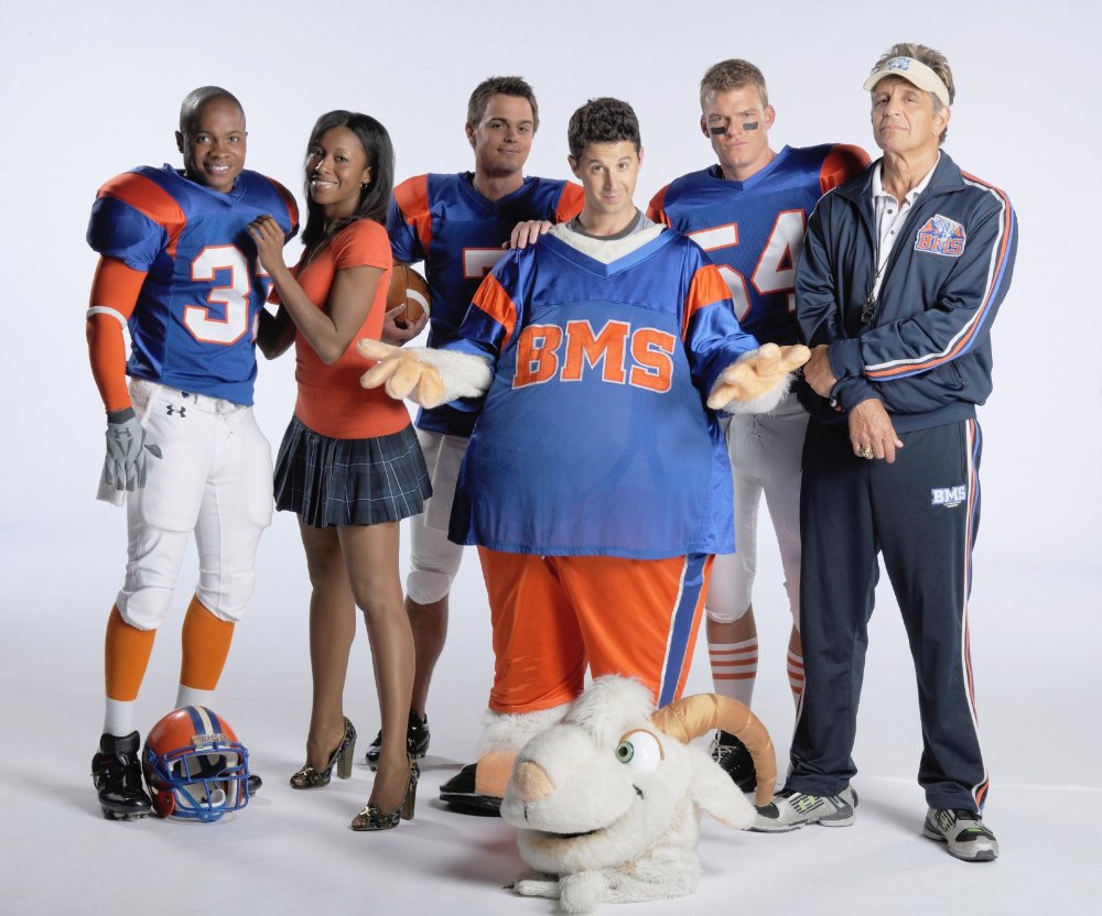 Sam Jones III, Gabrielle Dennis, Darin Brooks, Chris Romano, Alan Ritchson and Ed Marinaro in Blue Mountain State