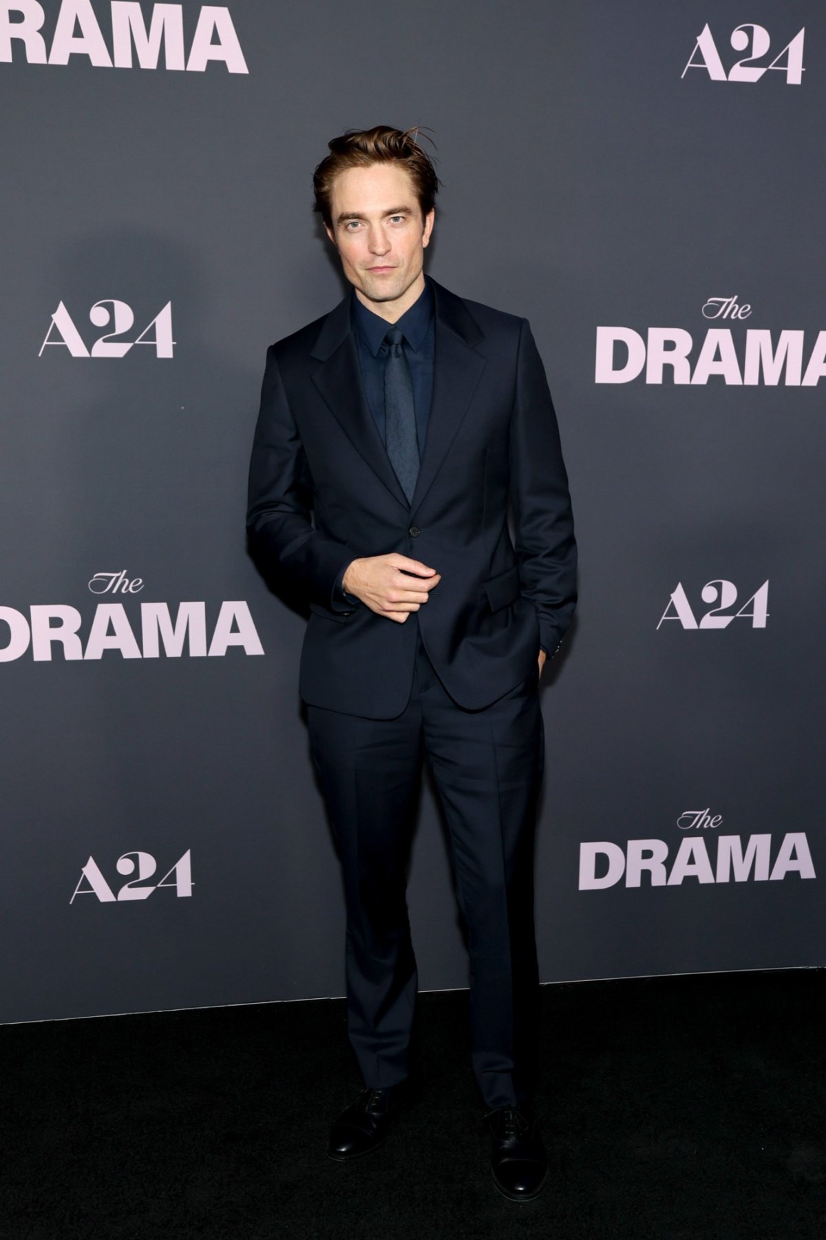 getty-images-2269580369-robert-pattinson