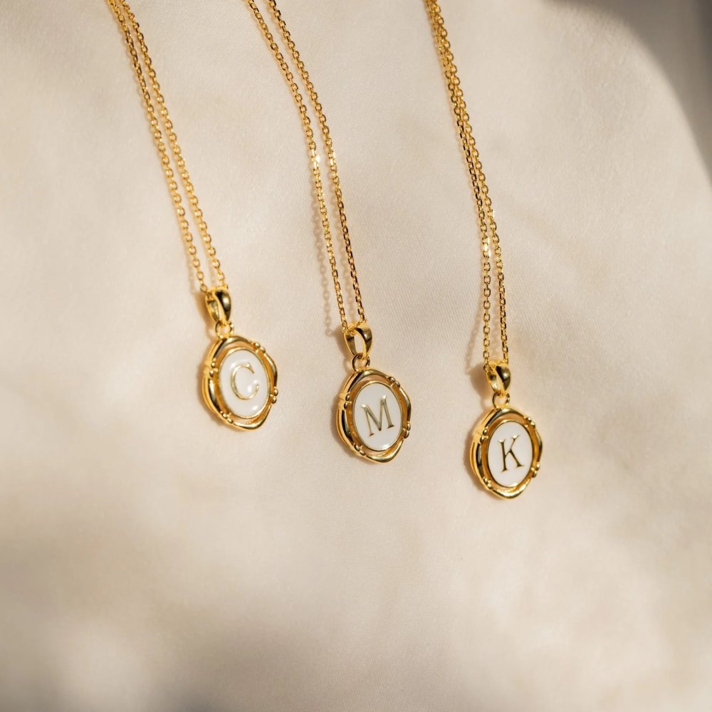 initial necklaces
