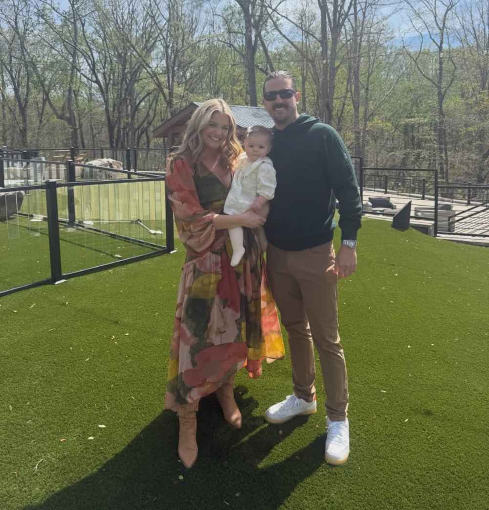 Lauren Alaina Shares How Faith and Motherhood Is Helping Her Heal After Dads Death