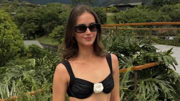 Mormon Wives' Mikayla Matthews Shows Off Her Bikini Body 8 Months After Giving Birth to Baby No. 4