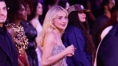 LOS ANGELES - 1º DE FEVEREIRO: Sabrina Carpenter no 68º Grammy Awards, transmitido ao vivo no domingo, 1º de fevereiro de 2026 na CBS Television Network e ao vivo e streaming na Paramount + *. (Foto de Francis Specker/CBS via Getty Images)