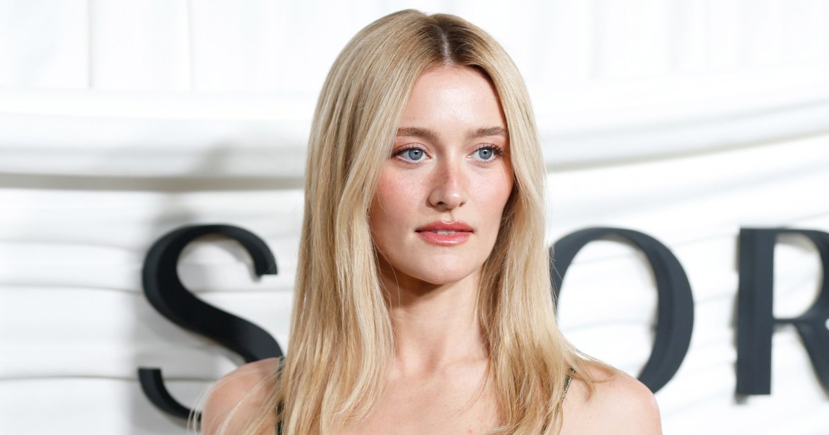 Sarah Pidgeon Took This ‘Juicy’ Lip Tint From the ‘Love Story’ Set — And It’s Only $14 on Amazon