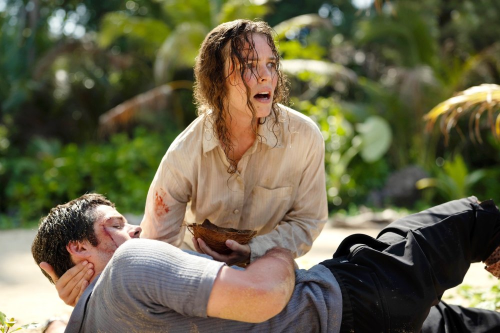 Rachel McAdams en Dylan O'Brien in Hulp verzenden